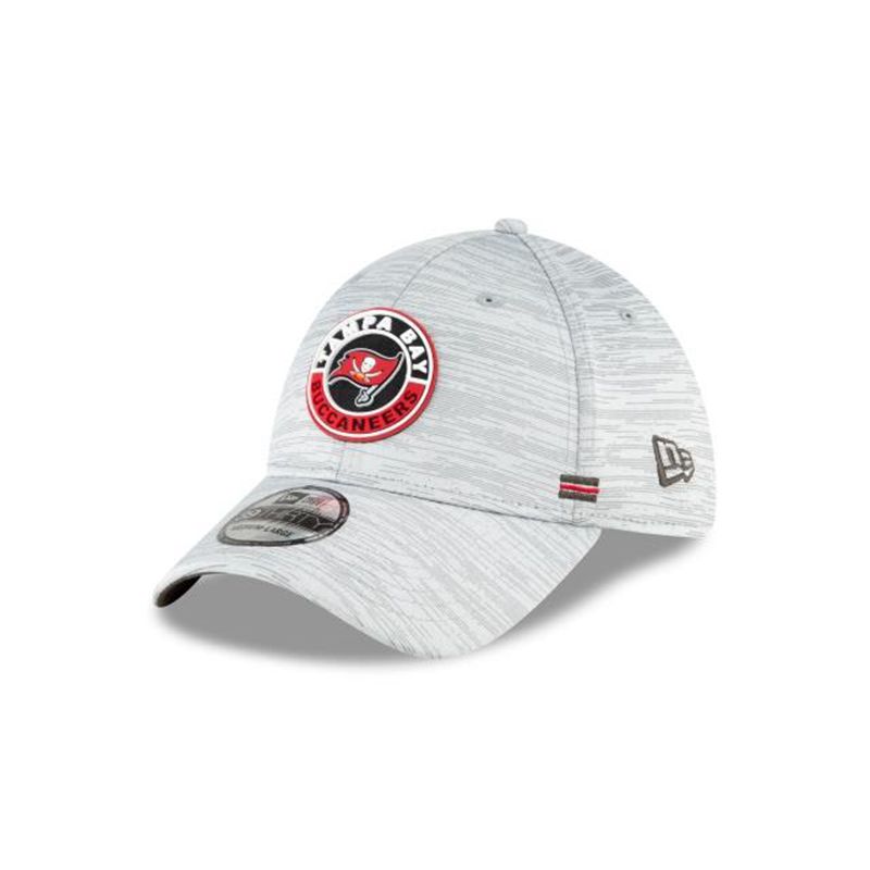 NFL Tampa Bay Buccaneers Official Fall Sideline 39Thirty Stretch Fit (UMI6055) - Grey New Era Caps